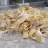 tallarines Tallarines frescos producidos con raviolera automática